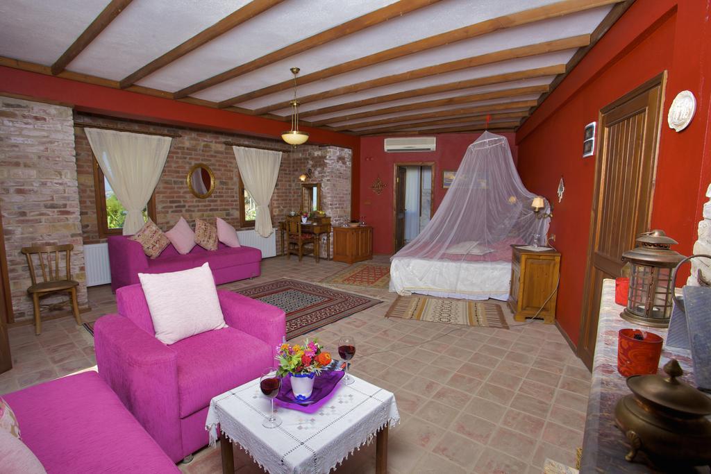 Efes Butik Otel Kirazli (Aegean) Exterior photo